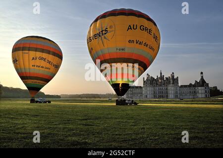 FRANCIA. LOIR-ET-CHER (41) CASTELLO DI CHAMBORD. INVIO DI BOLLATURA AD ARIA CALDA Foto Stock