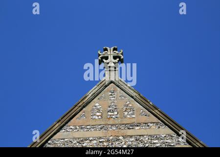 Tetto della chiesa di Sant'Andrea a Wickhambreaux, Canterbury, Kent, Inghilterra, Regno Unito Foto Stock