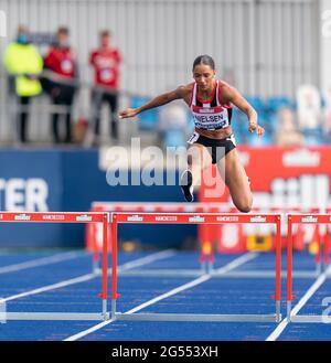 Manchester, Regno Unito. 25 Giugno 2021. 25 giugno 2021; Manchester Regional Arena, Manchester, Lancashire, Inghilterra; Muller British Athletics Championships; Lina Nielsen prende l'ultimo hindle Credit: Action Plus Sports Images/Alamy Live News Foto Stock