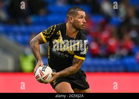 Warrington, Regno Unito. 25 Giugno 2021. Nathan Peats (9) della Combined Nations All Stars in Action in, il 25/2021. (Foto di Craig Thomas/News Images/Sipa USA) Credit: Sipa USA/Alamy Live News Credit: Sipa USA/Alamy Live News Foto Stock