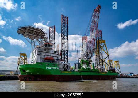 Innovazione delle navi di supporto offshore Foto Stock