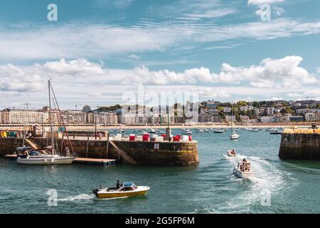 Porto Bahia de la Concha Donostia San Sebastian, Gipuzkoa, Paesi Baschi, Spagna, Europa Foto Stock