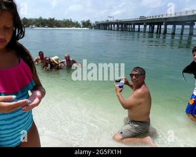 22 giugno 2021, SARASOTA, FLORIDA, Stati Uniti: Isola della lattina della birra, chiave di Longboat. (Immagine di credito: © John Marshall Mantel/ZUMA Wire) Foto Stock