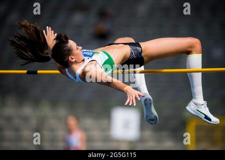 Il belga Claire Orcel ha ritratto in azione durante la foto in azione durante l'evento di salto in alto, ai campionati di atletica belgi, domenica 27 giugno 2 Foto Stock