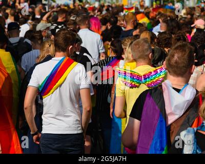 Berlino, Germania - 26 giugno 2021 - persone alla manifestazione Christopher Streer Day (CSD) a Berlino Foto Stock