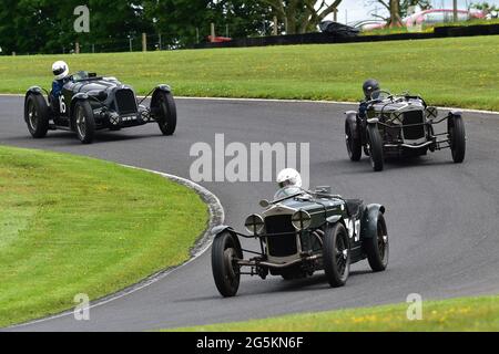 Simon Blakeney-Edwards, Frazer Nash Super Sports, Geoghegan Trophy Race for Standard and Modified Pre-War Sports Cars, Shuttleworth Nuffield e Len T. Foto Stock