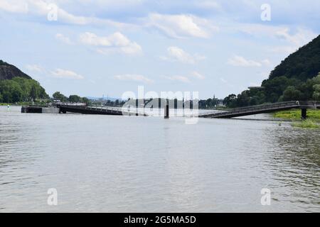 Ponte crollato a Geysir Andernach, Namedyer Werth 29.06.2021 Foto Stock