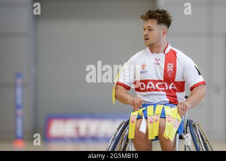 Sheffield, Inghilterra - 26 Giugno 2021 -Tom Halliwell Capitano d'Inghilterra durante la Rugby League sedia a rotelle International England vs Galles all'English Institute of Sport, Sheffield, UK Dean Williams/Alamy Live News Foto Stock