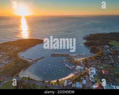 Ulladulla Harbour girato da un drone. Foto Stock