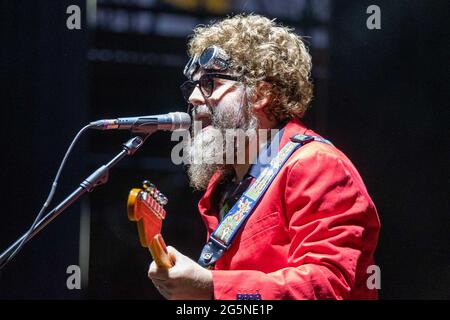 Verona, Italia. 28 Giugno 2021. Mirco Mariani - Extraliscio durante Extraliscio - e' bello perdersi, Concerto a Verona, Italia, 28 giugno 2021 Credit: Independent Photo Agency/Alamy Live News Foto Stock