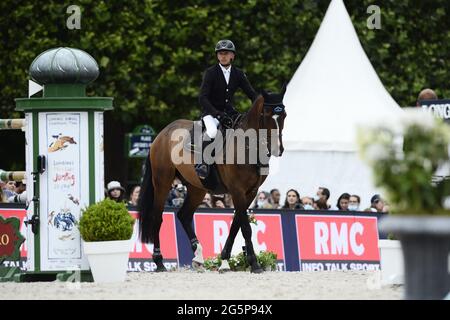 Olivier ROBERT (fra) a cavallo DI VIVALDI DES MENEAUX, Longines Global Champions Tour, Gran Premio di Parigi durante il Longines Paris Eiffel Jumping 2021, Longines Global Champions Tour Equestrian CSI 5 il 26 giugno 2021 a Champ de Mars a Parigi, Francia - Foto Christophe Bricot / DPPI / LiveMedia Foto Stock