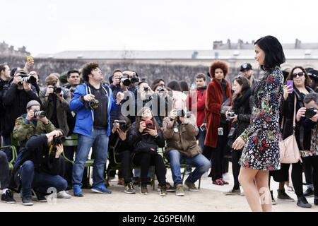 Leigh Lezark - settimana della moda di Parigi - Francia Foto Stock