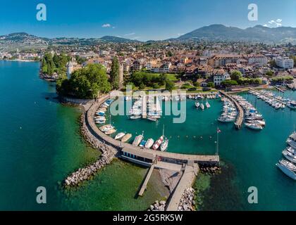 Musée suisse du Jeu castello, Lac Léman, porto per imbarcazioni da diporto Foto Stock