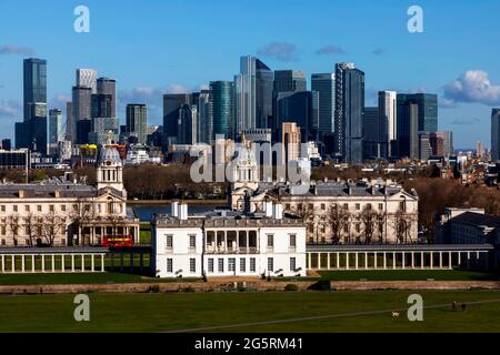 Vista panoramica di Inghilterra, Londra, Greenwich, Canary Wharf da Greenwich Park Foto Stock