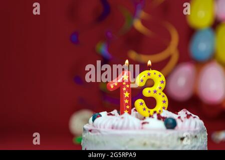 compleanno 13 anni. Per la cartolina o la stampa, posizionare per inserire il testo Foto Stock