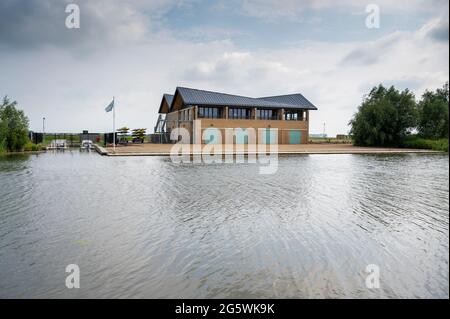 The Ely Boathouse, Cambridge University Boat House, Fore Mill Wash, Queen Adelaide Way, Ely, Cambridgeshire, REGNO UNITO, Foto Stock