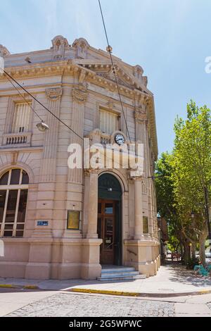 Edificio della vecchia banca (Banco Provincia) a San Antonio de Areco, provincia di Buenos Aires, Argentina Foto Stock