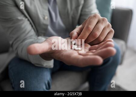 Dipendenza da antidolorifici, problemi di salute mentale, antidepressivi Foto Stock