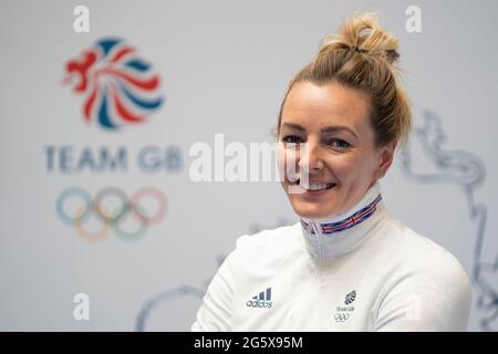 Katy Marchant durante una sessione di kitting out per le Olimpiadi di Tokyo 2020 al Birmingham NEC, Regno Unito. Data immagine: Mercoledì 30 giugno 2021. Foto Stock