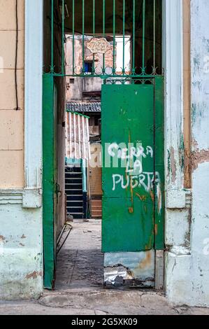 Scene della città di l'Avana, Cuba, 2021 Foto Stock