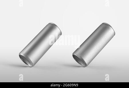 Mockup di lattina ad alto contenuto di stagno con condensa d'acqua, isolato su sfondo. Modello bottiglia di metallo con una bevanda rinfrescante e gocce, per la presentazione di des Foto Stock