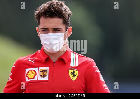 Spielberg, Austria. 01 luglio 2021. Charles Leclerc (MON) Ferrari. 01.07.2021. Campionato del mondo Formula 1, Rd 9, Gran Premio d'Austria, Spielberg, Austria, Giorno di preparazione. Il credito fotografico dovrebbe essere: XPB/immagini dell'associazione stampa. Credit: XPB Images Ltd/Alamy Live News Foto Stock