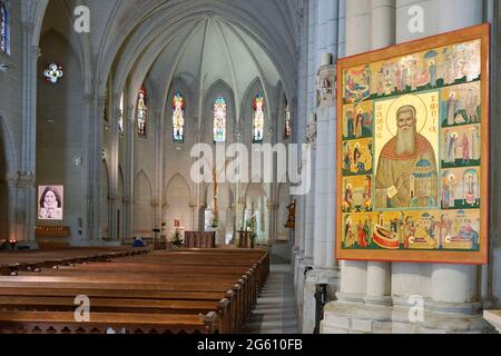 Francia, Parigi, Cappella di Santa Teresa situata all'interno dei locali della sede degli apprendisti d'Auteuil, primo santuario dedicato a Teresa di Lisieux, pittura rappresentante il Beato Daniel Brottier Foto Stock