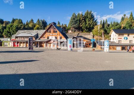 CERRO CATEDRAL, ARGENTINA - 17 MARZO 2015: Vista della più grande stazione sciistica in Argentina chiamato Cerro Catedral. Foto Stock