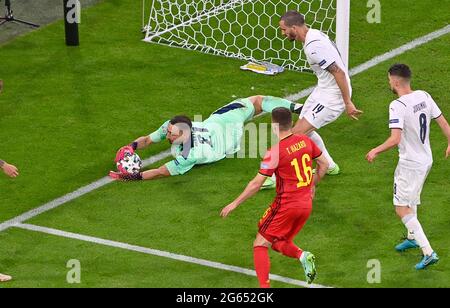 Monaco, Germania. 02 luglio 2021. Il portiere italiano Gianluigi DONNARUMMA (21) ha ritratto durante una partita di calcio durante il quarto finale Campionato europeo Euro 2020 tra la nazionale belga di calcio Red Devils e l'Italia, chiamato Azzurri, venerdì 2 luglio 2021 nella Allianz Arena di Munchen, Germania . PHOTO SPORTPIX | SPP | DAVID CATRY Credit: SPP Sport Press Photo. /Alamy Live News Foto Stock