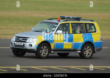 SF12 CBO, uno shogun Mitsubishi gestito dalla polizia scozzese, pattugliando Prestwick Airport durante la visita del presidente degli Stati Uniti Donald Trump. Foto Stock