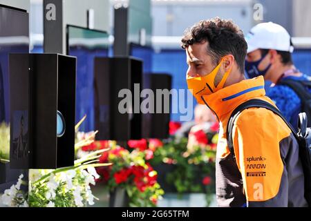 Spielberg, Austria. 03 luglio 2021. Daniel Ricciardo (AUS) McLaren. 03.07.2021. Campionato del mondo Formula 1, Rd 9, Gran Premio d'Austria, Spielberg, Austria, Giorno di qualificazione. Il credito fotografico dovrebbe essere: XPB/immagini dell'associazione stampa. Credit: XPB Images Ltd/Alamy Live News Foto Stock