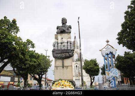 salvador, bahia, brasile - 2 luglio 2021: Statua del generale Pierre Labatut, o Pedro Labatut, visto nella città di Salvador. Organizzò il cosiddetto P. Foto Stock