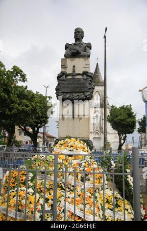 salvador, bahia, brasile - 2 luglio 2021: Statua del generale Pierre Labatut, o Pedro Labatut, visto nella città di Salvador. Organizzò il cosiddetto P. Foto Stock