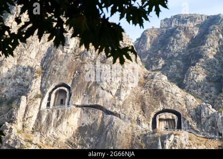 Vista dalle Tombe King Rock, Amasya, Turchia Foto Stock