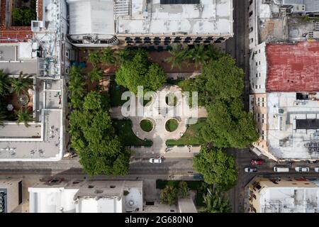 Veduta aerea del Parque Hidalgo a Merida, stato dello Yucatan, Messico. Foto Stock