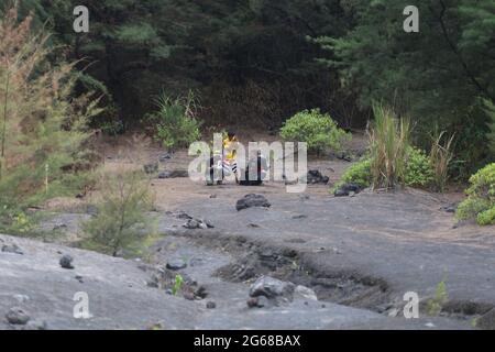 Eruzione dello stretto di Anakkraktau Sunda Indonesia Foto Stock