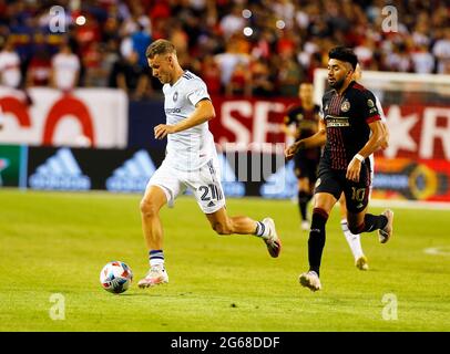 Chicago, USA, 03 luglio 2021. Major League Soccer (MLS) Chicago Fire FC Fabian Herbers (21) gestisce la palla contro Atlanta United FC al Soldier Field di Chicago, Illinois, USA. Chicago ha vinto 3-0. Credit: Tony Gadomski / All Sport Imaging / Alamy Live News Foto Stock