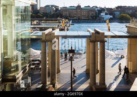 Sydney, Australia. 04 luglio 2021. Sydney, Australia. Domenica 4 luglio 2021. Circular Quay e le aree circostanti molto tranquilla a causa della seconda settimana di blocco come risultato della variante Delta a Sydney. Credit: Paul Lovelace/Alamy Live News Foto Stock