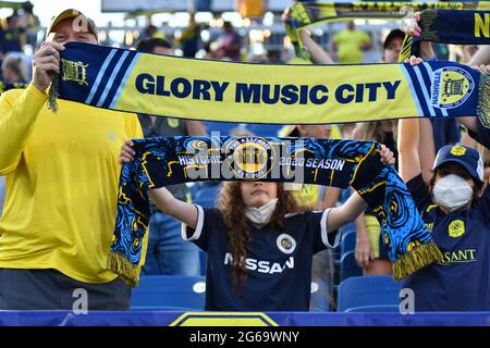 03 luglio 2021: I fan di Nashville SC durante la partita MLS tra la Philadelphia Union e Nashville SC al Nissan Stadium di Nashville, Tennessee. Kevin Langley/CSM Foto Stock