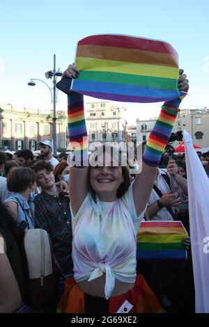 Napoli, Italia. 03 luglio 2021. NAPOLI PRIDE 2021, in Piazza Dante.in foto a GV (Foto di Salvatore Esposito/Pacific Press) Credit: Pacific Press Media Production Corp./Alamy Live News Foto Stock