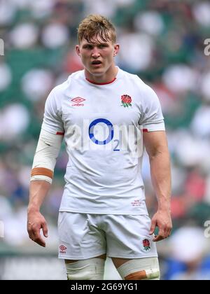 Twickenham Stadium, Inghilterra, Regno Unito. 4 luglio 2021. Inghilterra's Ted Hill durante la Summer Series match tra Inghilterra e USA: Credit: Ashley Western/Alamy Live News Foto Stock