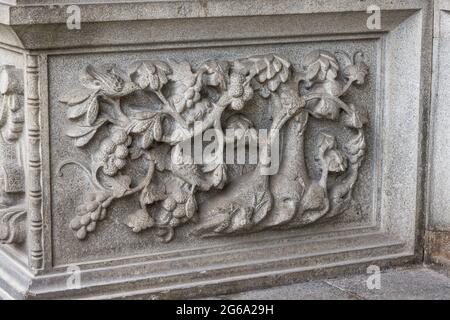 Squisiti murales di pietra e arte di rilievo della Guangzhou Chen Clan Academy Foto Stock