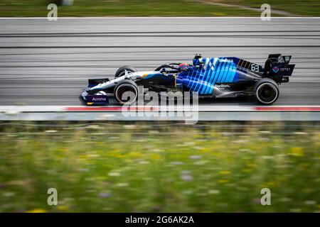 Spielberg, Austria. 04 luglio 2021. Il pilota britannico George Russell della Williams Racing compete durante la gara austriaca del Gran Premio di F1 al Red Bull Ring di Spielberg. (Foto di Jure Makovec/SOPA Images/Sipa USA) Credit: Sipa USA/Alamy Live News Foto Stock