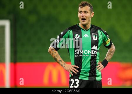 MELBOURNE, AUSTRALIA - 26 APRILE: Alessandro Diamanti del Western United deluso per una chiamata di umpires durante la partita di calcio Hyundai A-League tra Western United FC e Newcastle Jets il 26 aprile 2021 all'AAMI Park di Melbourne, Australia. (Foto di Dave Hewison)MELBOURNE, AUSTRALIA - APRILE 26: Durante la partita di calcio Hyundai A-League tra Western United FC e Newcastle Jets il 26 aprile 2021 all'AAMI Park di Melbourne, Australia. (Foto di Dave Hewison)MELBOURNE, AUSTRALIA - APRILE 26: Durante la partita di calcio Hyundai A-League tra Western United FC e Newcastle Jets il 26 aprile, Foto Stock