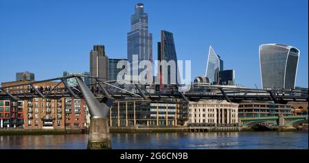 Vista da Bankside. 22 Bishopsgate, LONDRA, Regno Unito. Architetto: Architettura PLP, 2020. Foto Stock