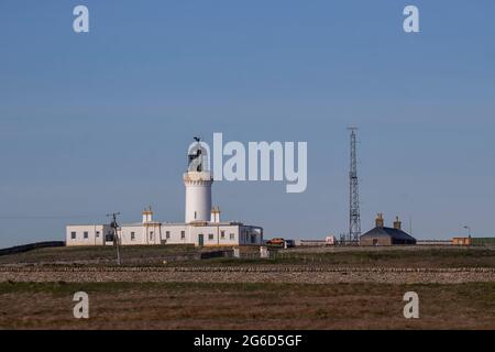 Faro di Noss Head vicino a Wick nelle Highlands scozzesi, Regno Unito Foto Stock