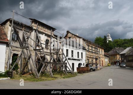 Historische Gold-Bergbaustadt Rosia Montana, Rumänien, Transilvanien Foto Stock