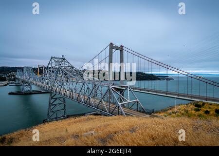 Alba sul Carquinez e Alfred Zampa Memorial Bridges Foto Stock