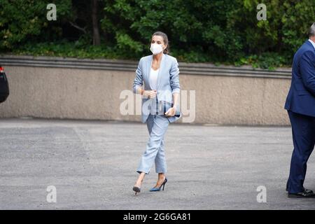 Madrid, Spagna. 06 luglio 2021. La regina Letizia partecipa ad un incontro con la Fondazione Abertis e visita la mostra commemorativa del 75° anniversario della creazione dell'UNICEF, a Madrid il 6 luglio; 2021 la Reina Letizia asiste a una reunión con la Fundación Abertis y visita la Exposición memoria del 75º aniversario de la creación de UNICEF, en Madrid 6 de Julio 2021 797/David/Cordon Press Credit: CORDON PRESS/Alamy Live News Foto Stock