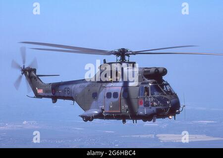 L'ELICOTTERO PUMA CELEBRA 50 ANNI DI SERVIZIO CON LA ROYAL AIR FORCE. Foto Stock